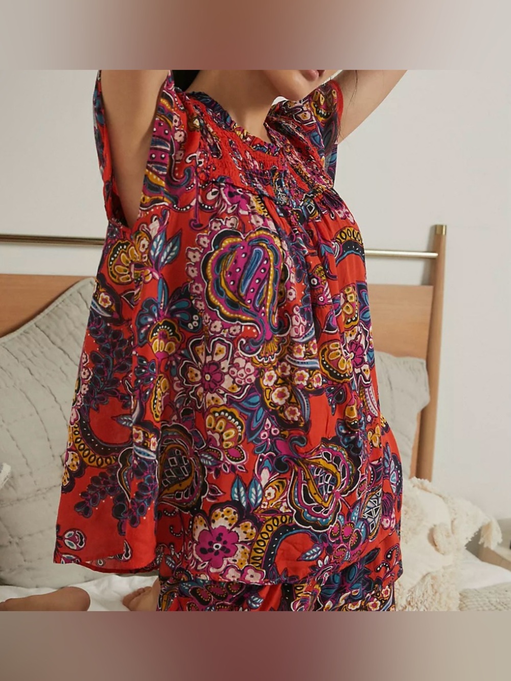 Anthropologie Red Multicolor Paisley Smocked Neck Sleeveless Blouse - Size S